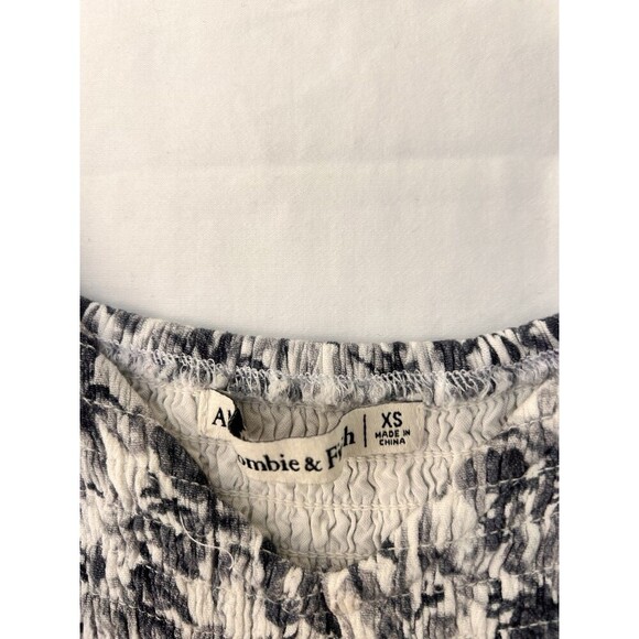 Abercrombie & Fitch Smocked Square Neck Puff Sleeve Midi Dress XS Coastal Beach - Picture 8 of 9